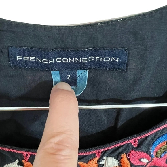 French Connection Floral Embroidered Dress Boho Size 2 Knee Length Colorful Thin - Picture 13 of 13